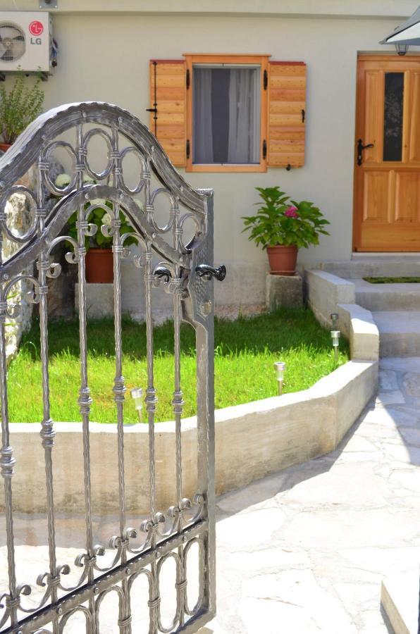 Apartman Romana Trogir Exterior foto